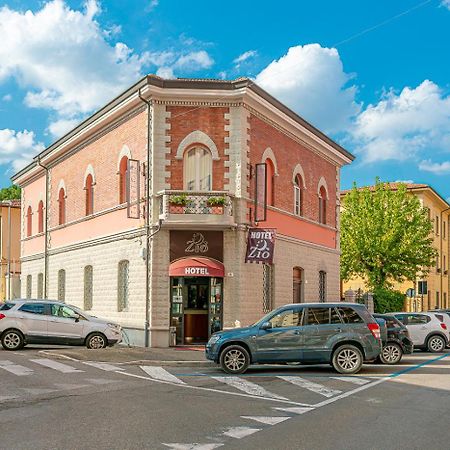 Hotel Ziò Imola Esterno foto