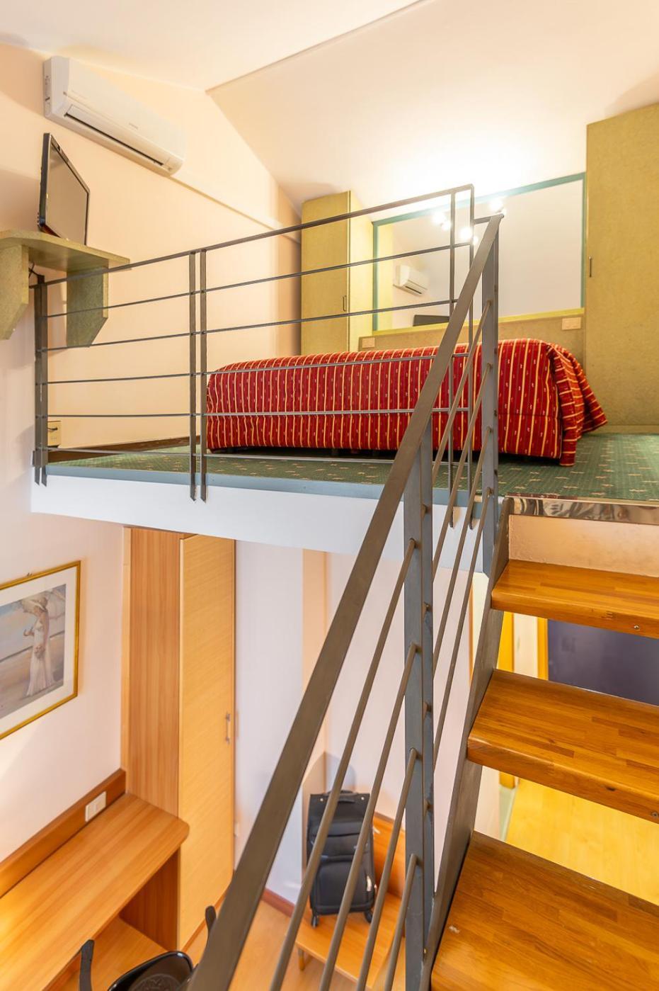 Hotel Ziò Imola Esterno foto